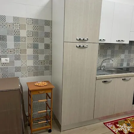Appartamento Cosy Centro Storico Barletta Exterior photo